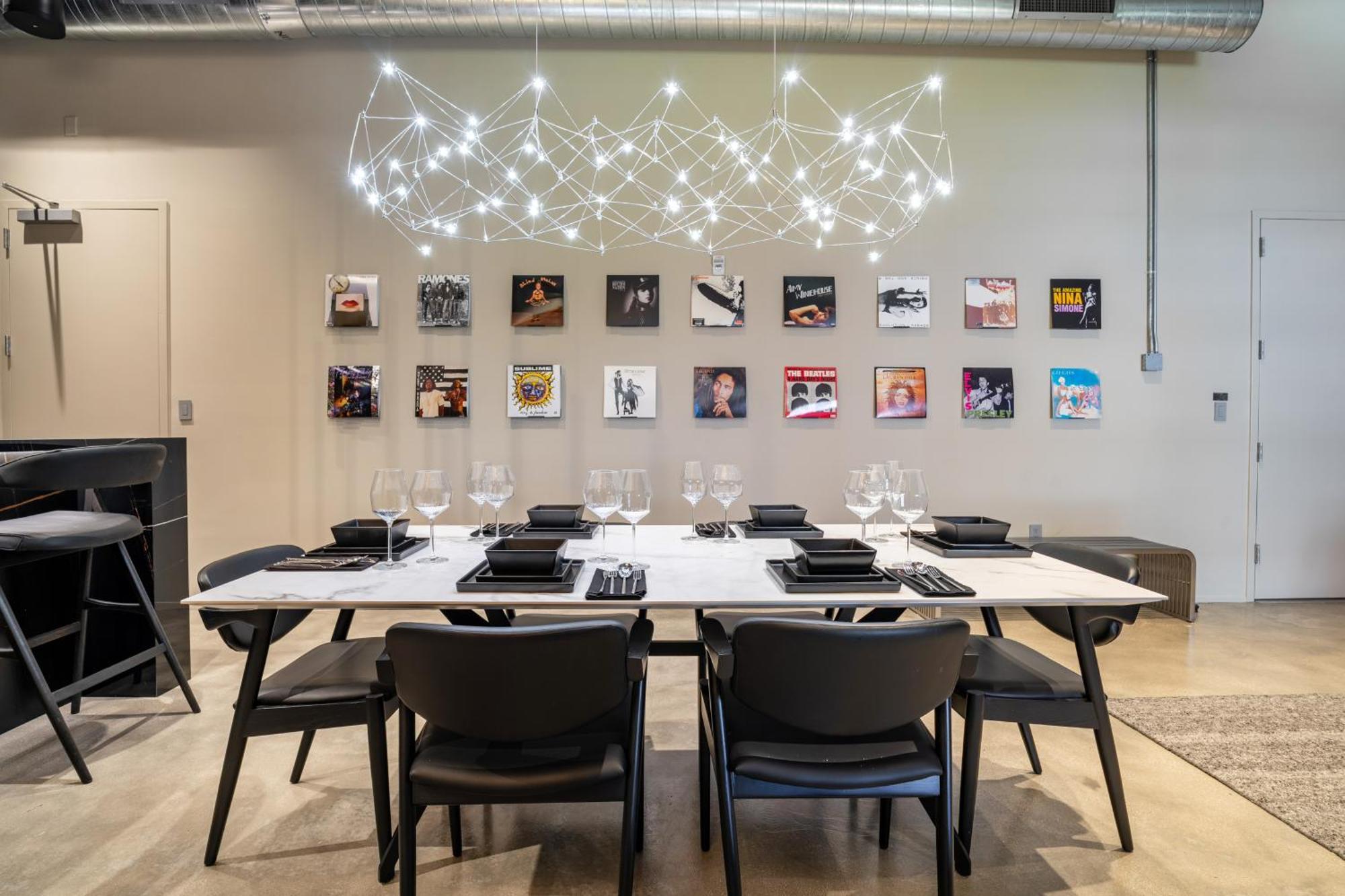 Wynwood Condo, Walk To Restaurants And Nightclubs! Apartment *